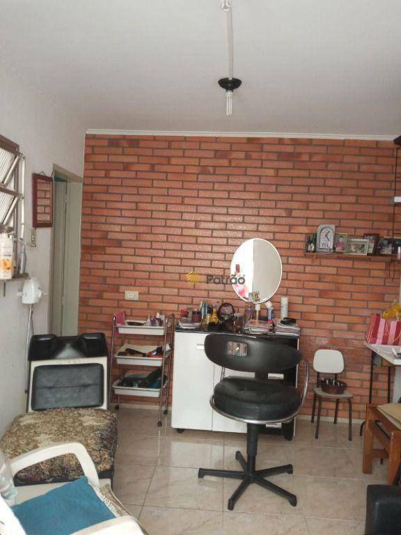 Sobrado à venda com 4 quartos, 200m² - Foto 13