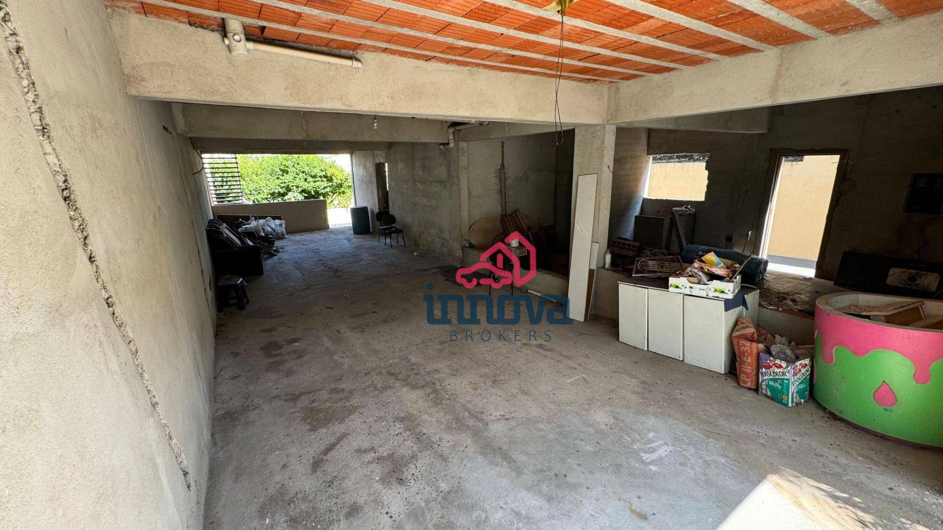 Casa à venda com 3 quartos, 339m² - Foto 26