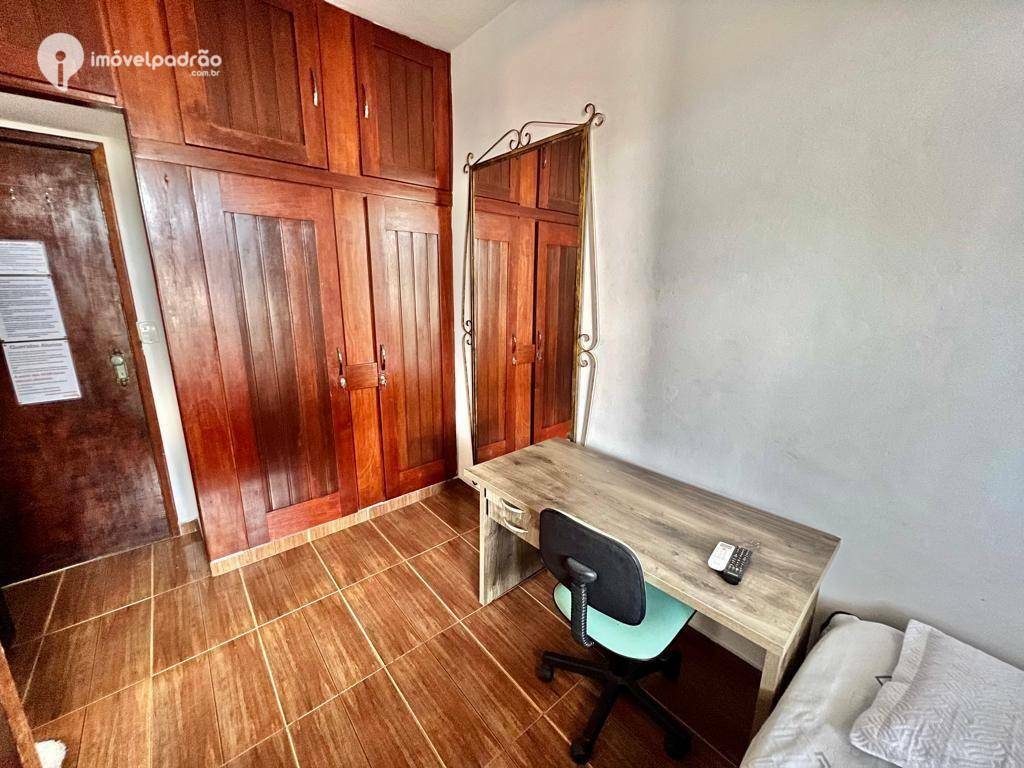 Casa à venda com 16 quartos, 600m² - Foto 30