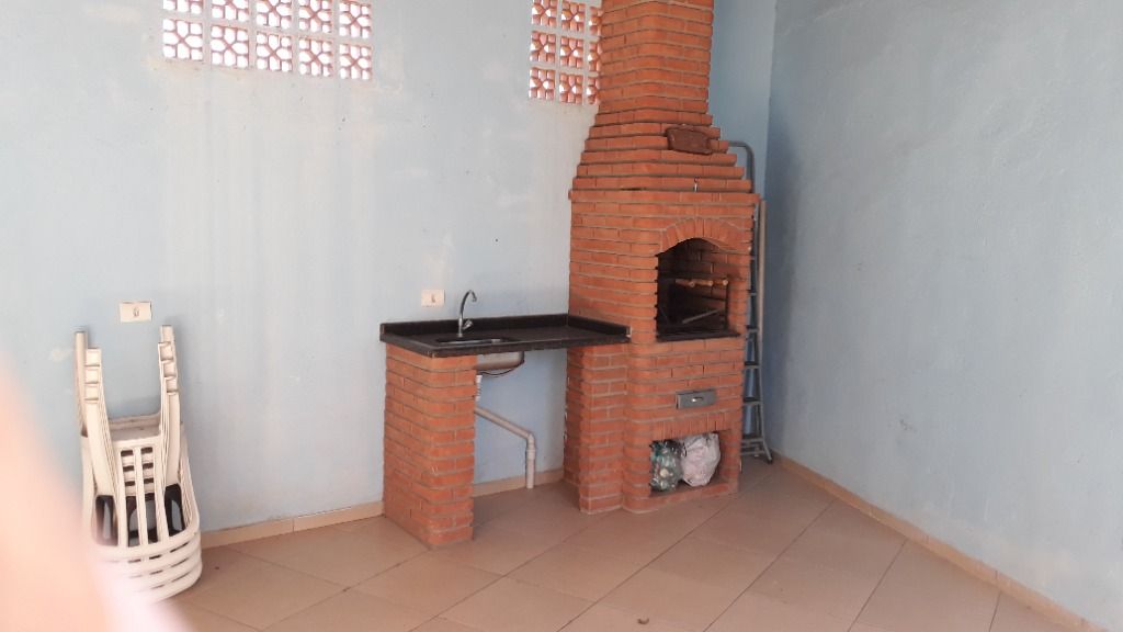 Sobrado à venda com 3 quartos, 130m² - Foto 2