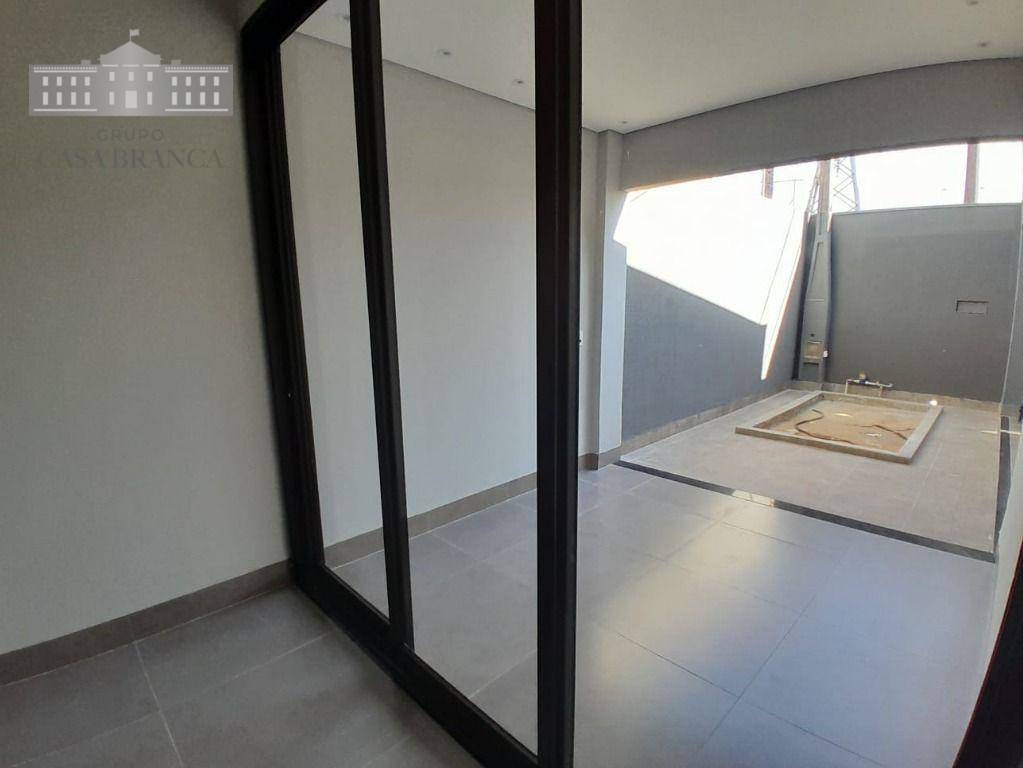 Casa à venda com 3 quartos, 141m² - Foto 9