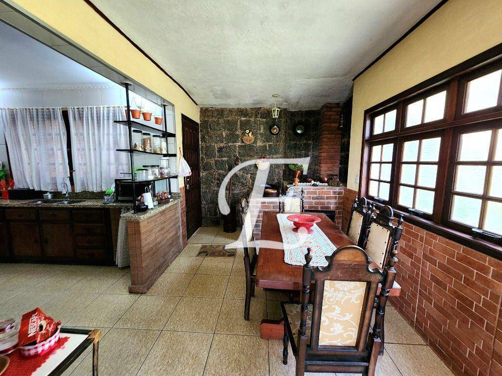 Chácara à venda com 4 quartos, 400m² - Foto 30