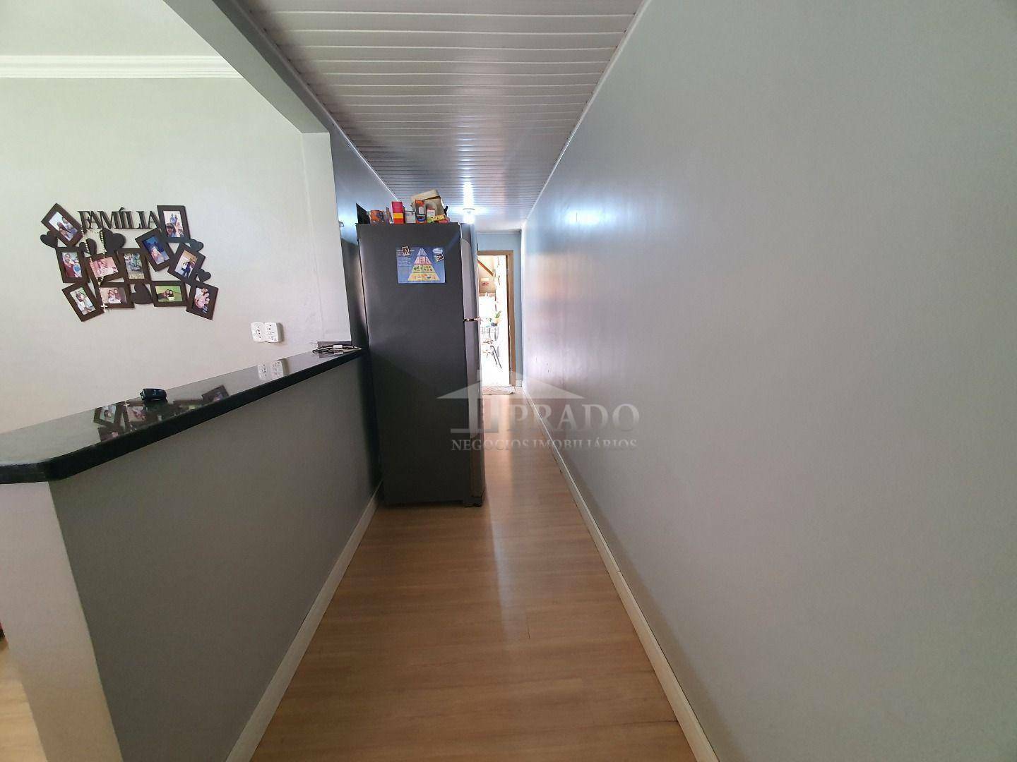 Casa à venda com 2 quartos, 120m² - Foto 7