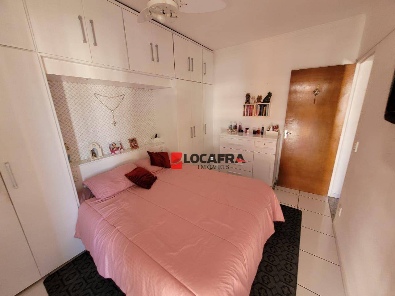 Apartamento à venda com 3 quartos, 80m² - Foto 21