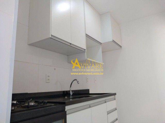 Apartamento para alugar com 3 quartos, 65m² - Foto 13