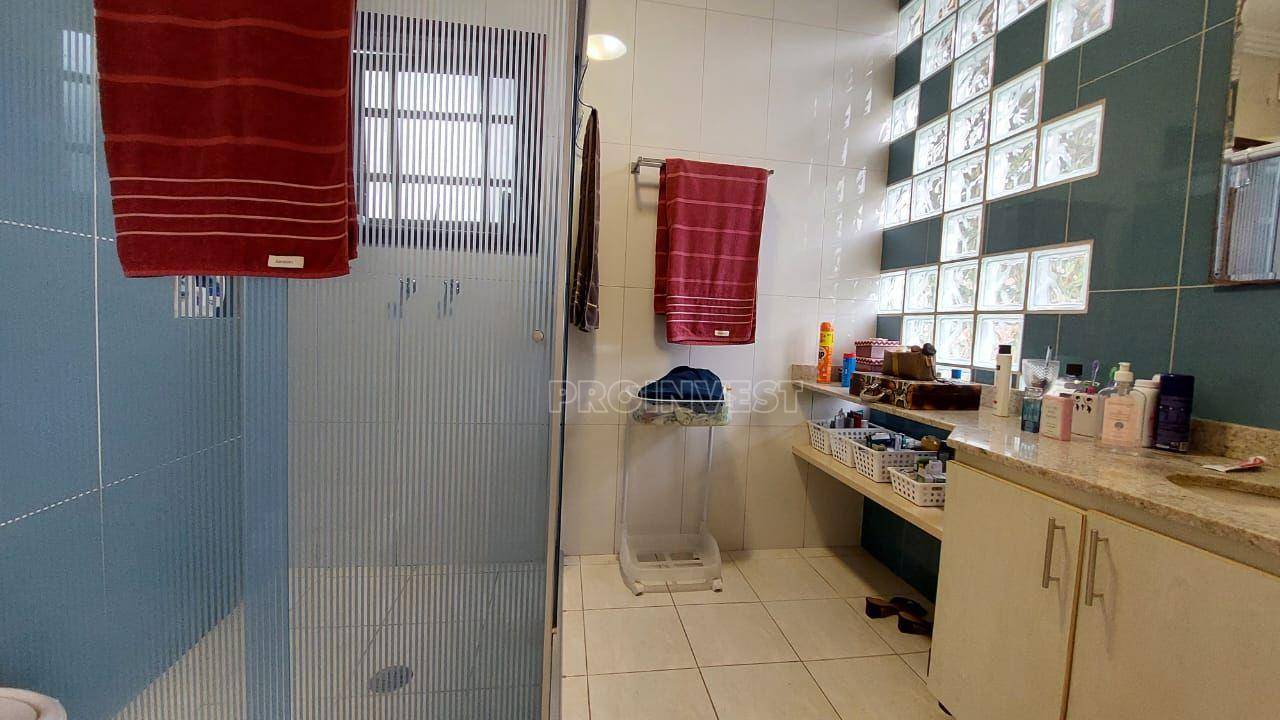 Casa de Condomínio à venda com 4 quartos, 350m² - Foto 32