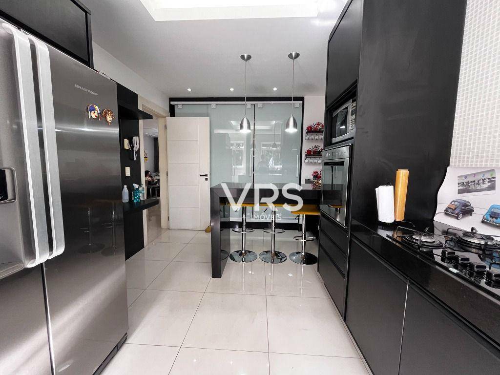 Casa de Condomínio à venda com 4 quartos, 240m² - Foto 16