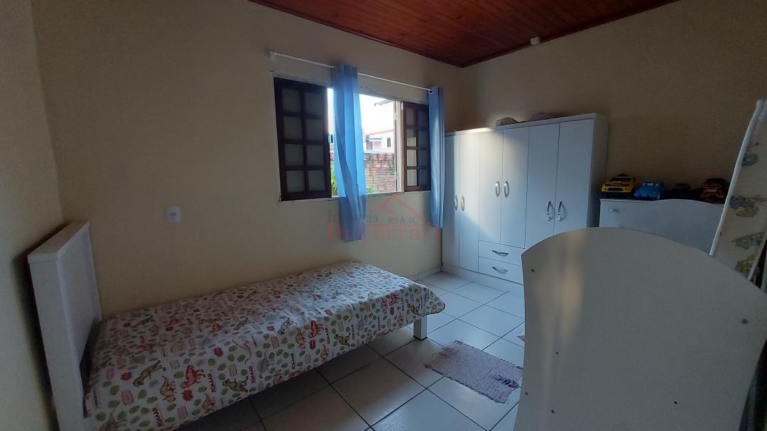 Casa à venda com 3 quartos, 380m² - Foto 12