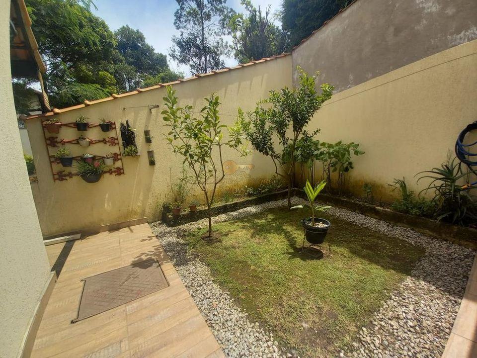 Casa de Condomínio à venda com 3 quartos, 200m² - Foto 19