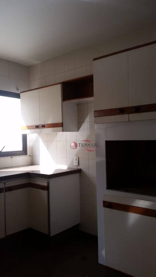 Apartamento para alugar com 3 quartos, 274m² - Foto 28