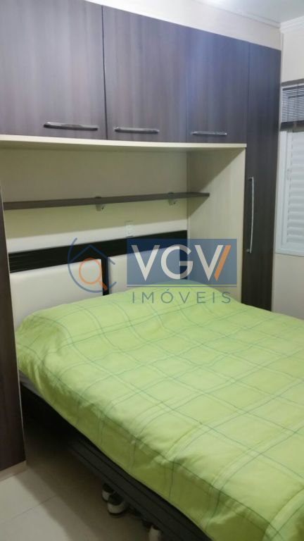 Apartamento à venda com 2 quartos, 65m² - Foto 4