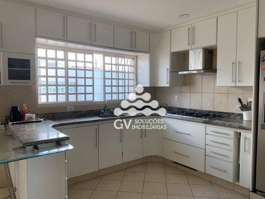 Sobrado à venda com 3 quartos, 450m² - Foto 15