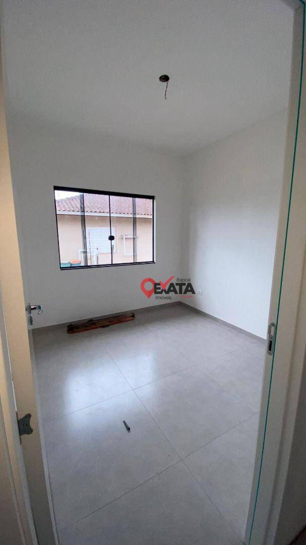 Casa à venda com 3 quartos, 84m² - Foto 11