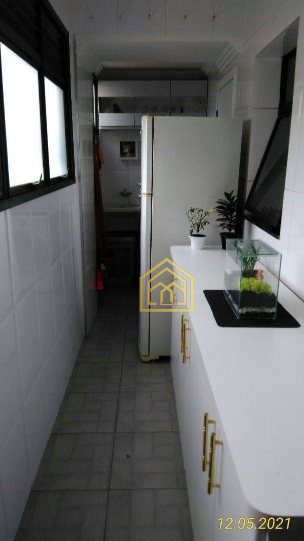 Apartamento à venda com 4 quartos, 145m² - Foto 26