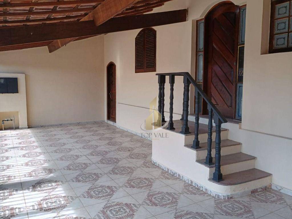 Casa, 4 quartos, 250 m² - Foto 4