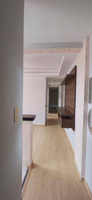 Apartamento à venda com 3 quartos, 75m² - Foto 2