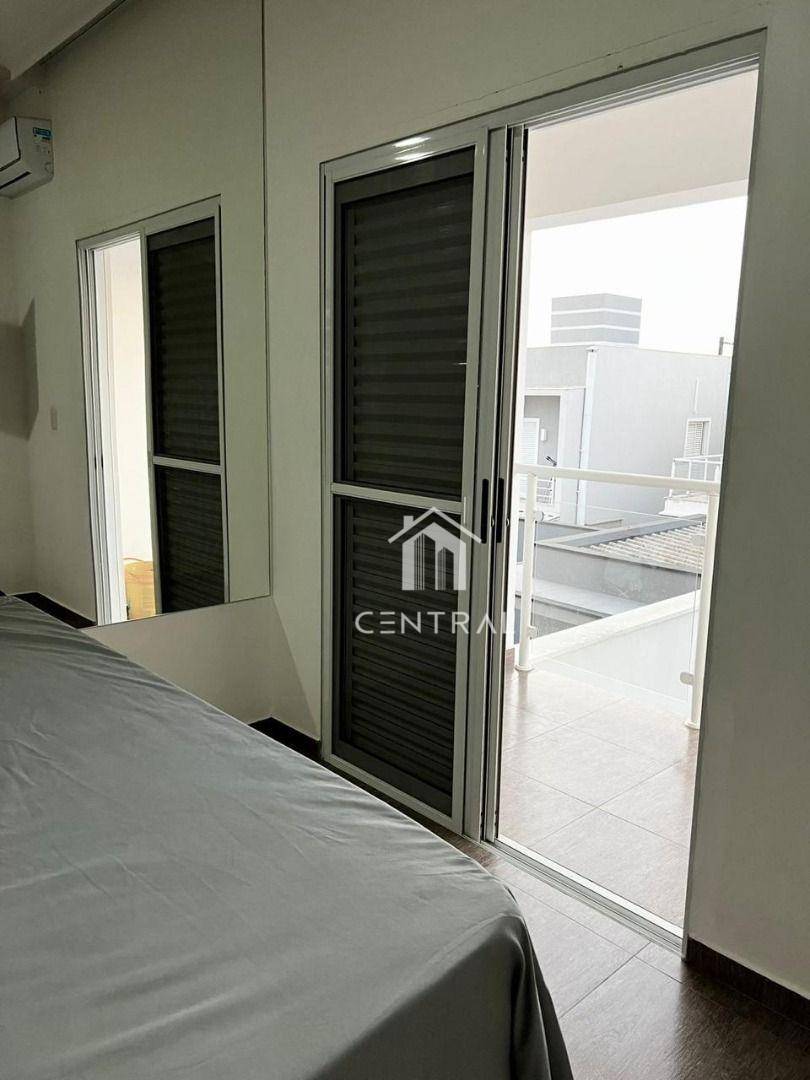 Casa de Condomínio à venda e aluguel com 3 quartos, 200m² - Foto 4