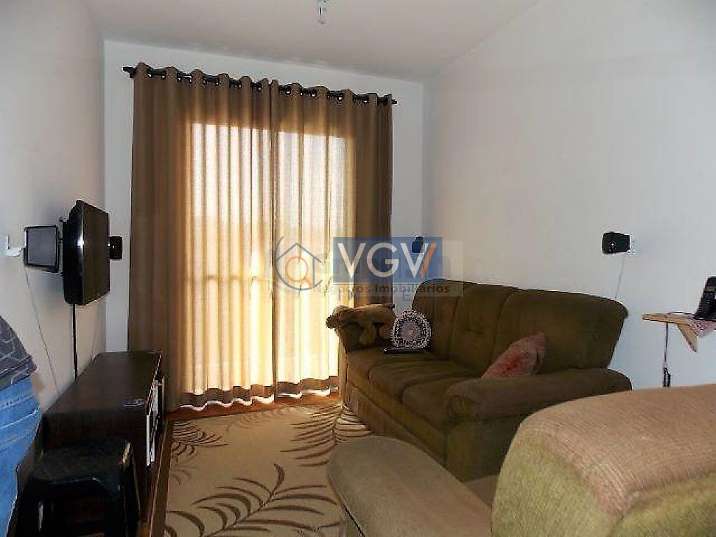 Apartamento à venda com 3 quartos, 55m² - Foto 2