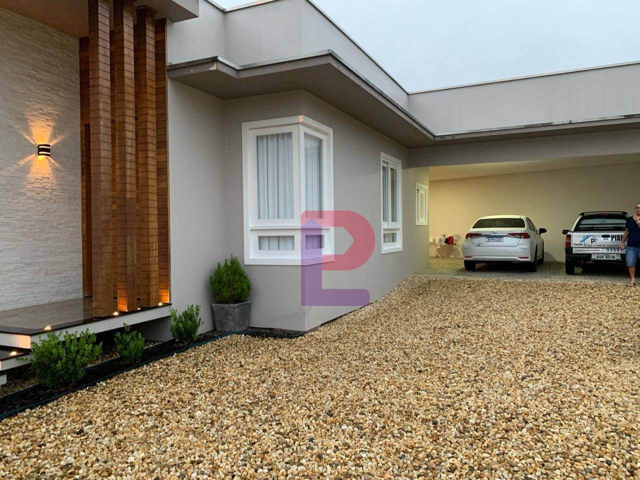 Casa, 3 quartos, 167 m² - Foto 2