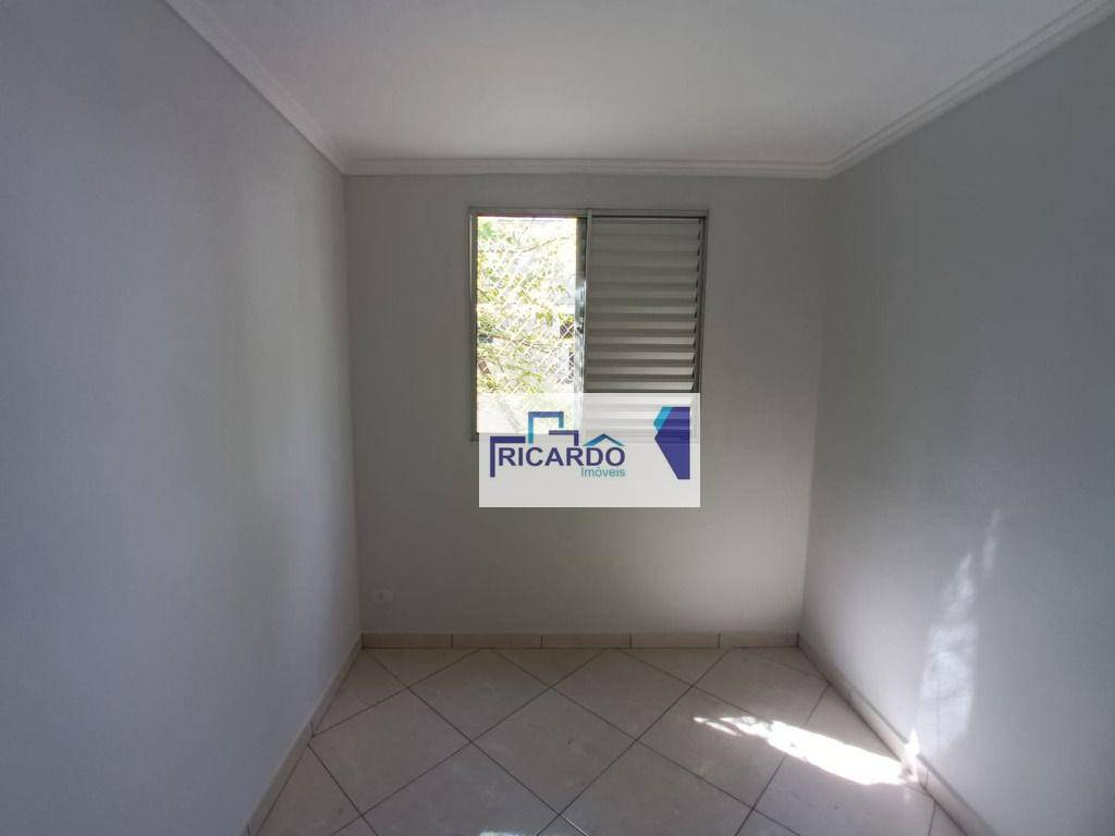 Apartamento à venda com 2 quartos, 48m² - Foto 3