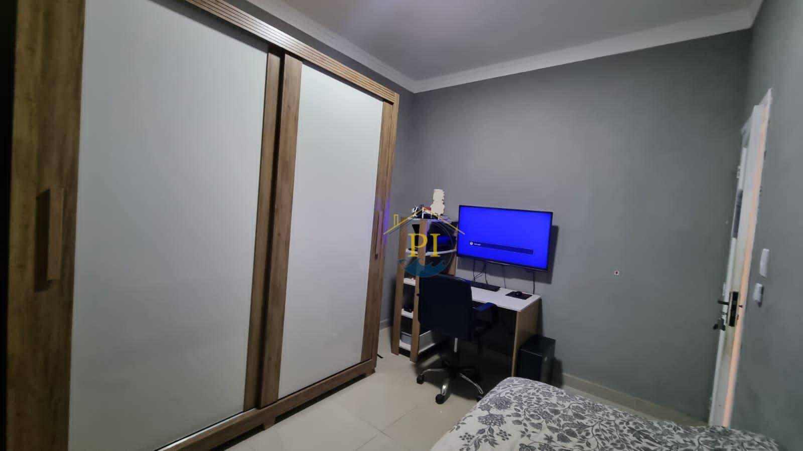 Casa à venda com 2 quartos, 75m² - Foto 12