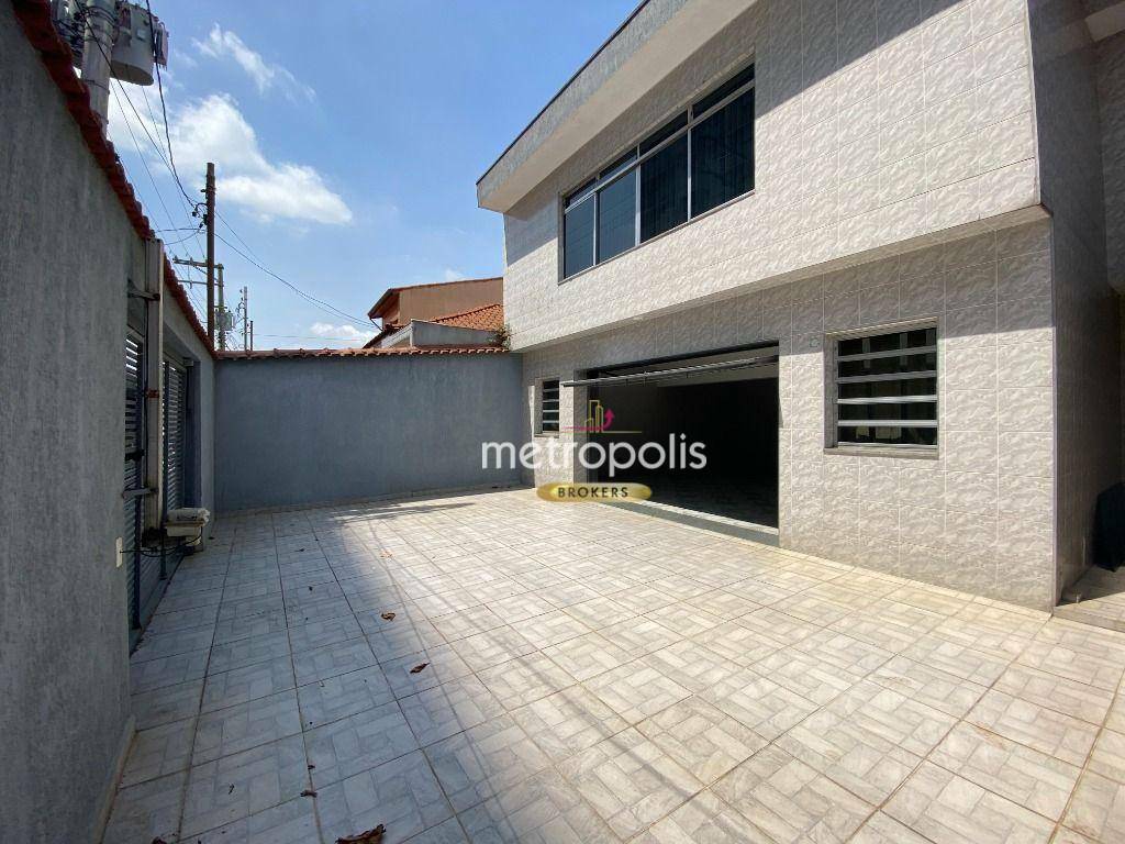 Casa à venda com 3 quartos, 250m² - Foto 3