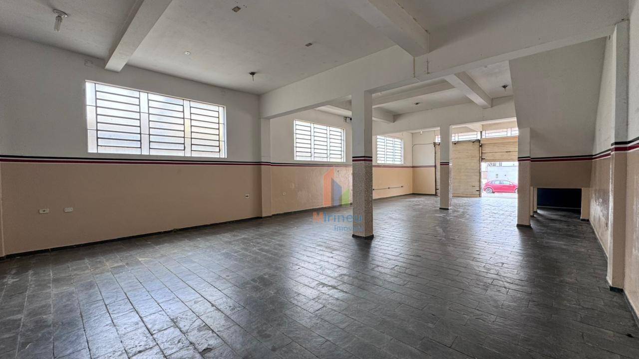 Loja-Salão, 200 m² - Foto 1