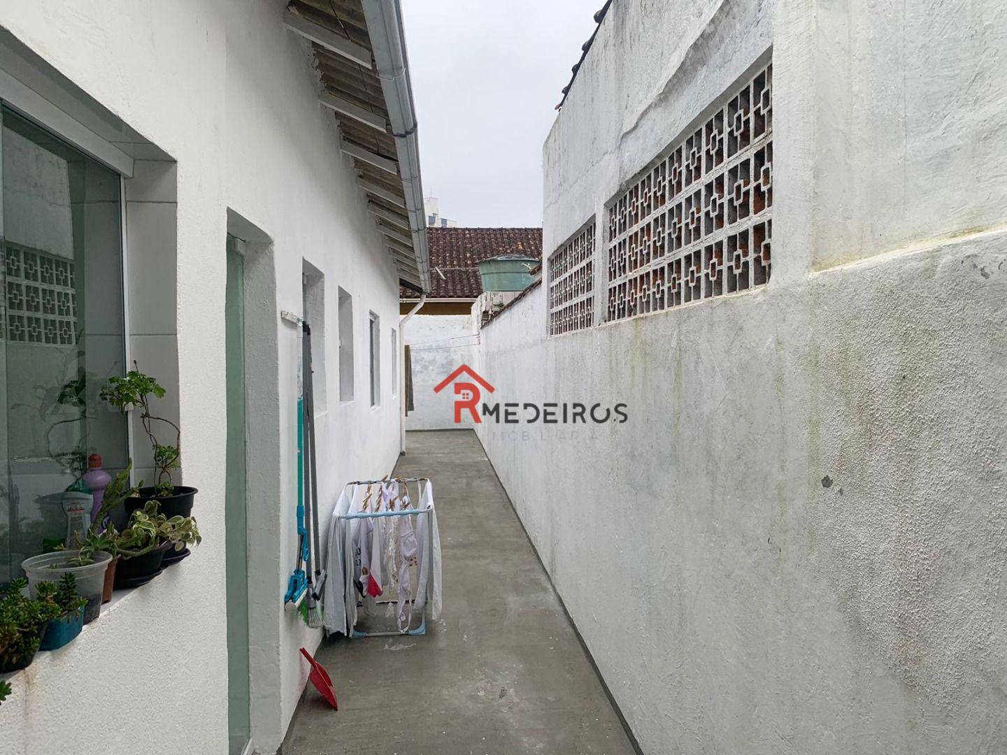 Casa à venda com 2 quartos, 75m² - Foto 19