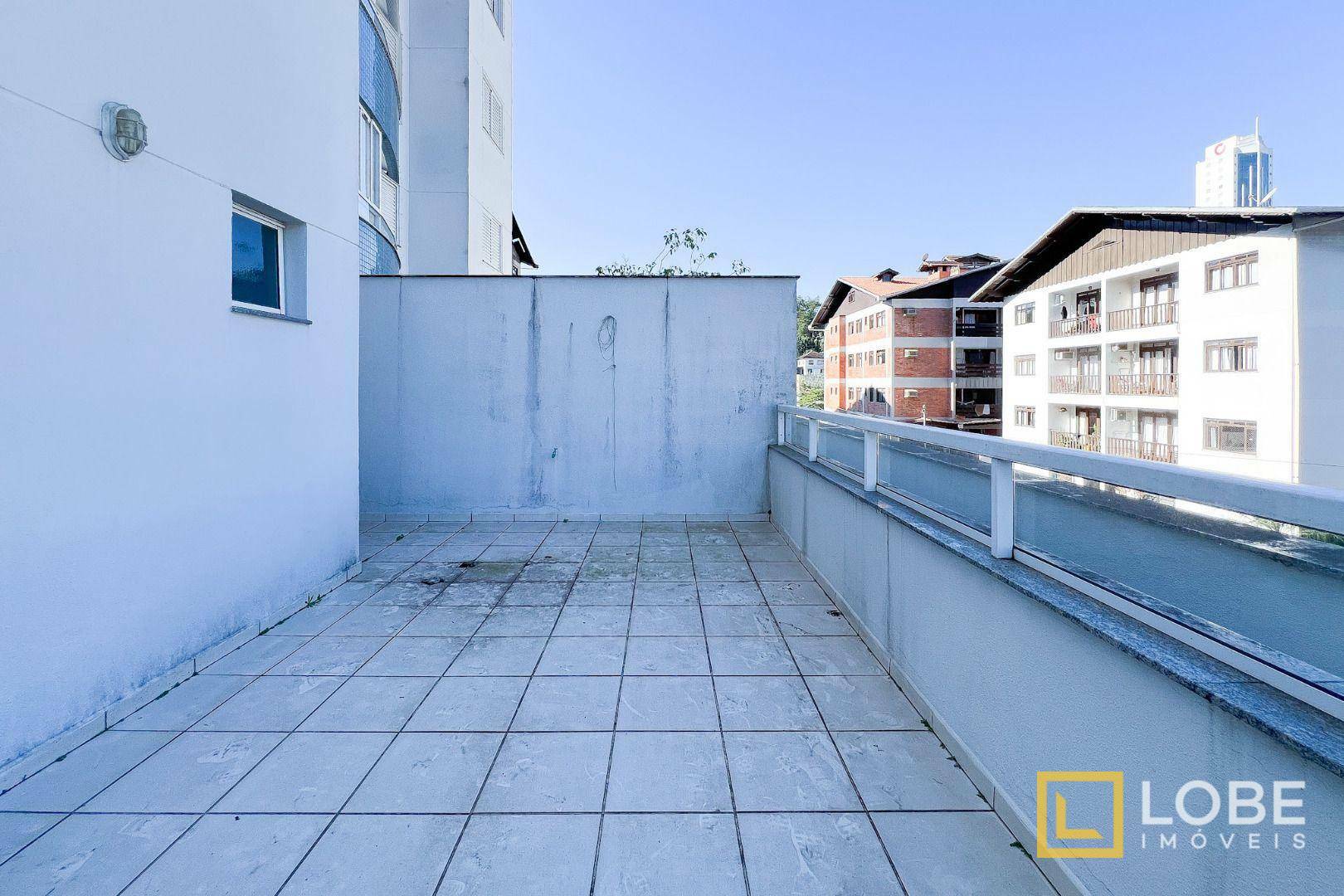 Apartamento à venda com 3 quartos, 110m² - Foto 8