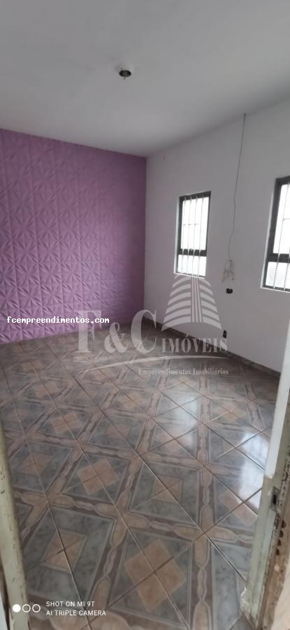 Casa à venda com 2 quartos, 140m² - Foto 6