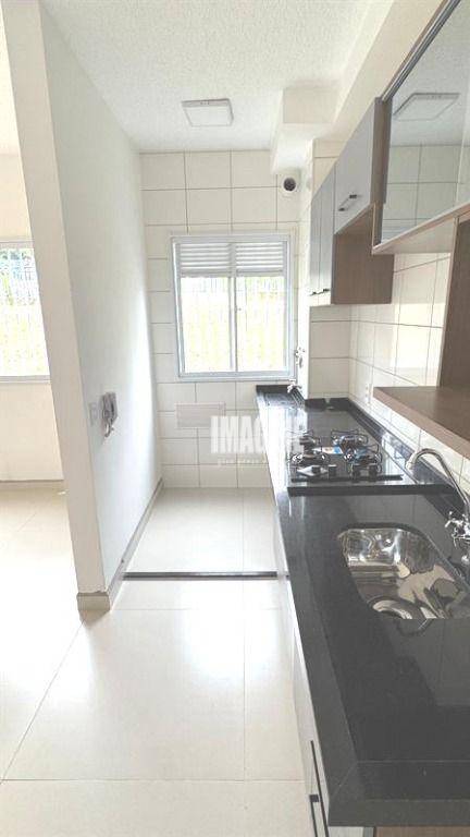 Apartamento à venda com 2 quartos, 41m² - Foto 16