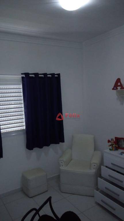 Apartamento à venda com 2 quartos, 61m² - Foto 10