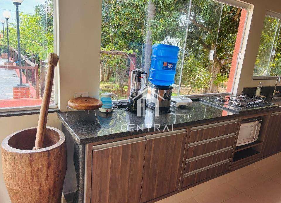 Chácara à venda com 4 quartos, 300m² - Foto 15