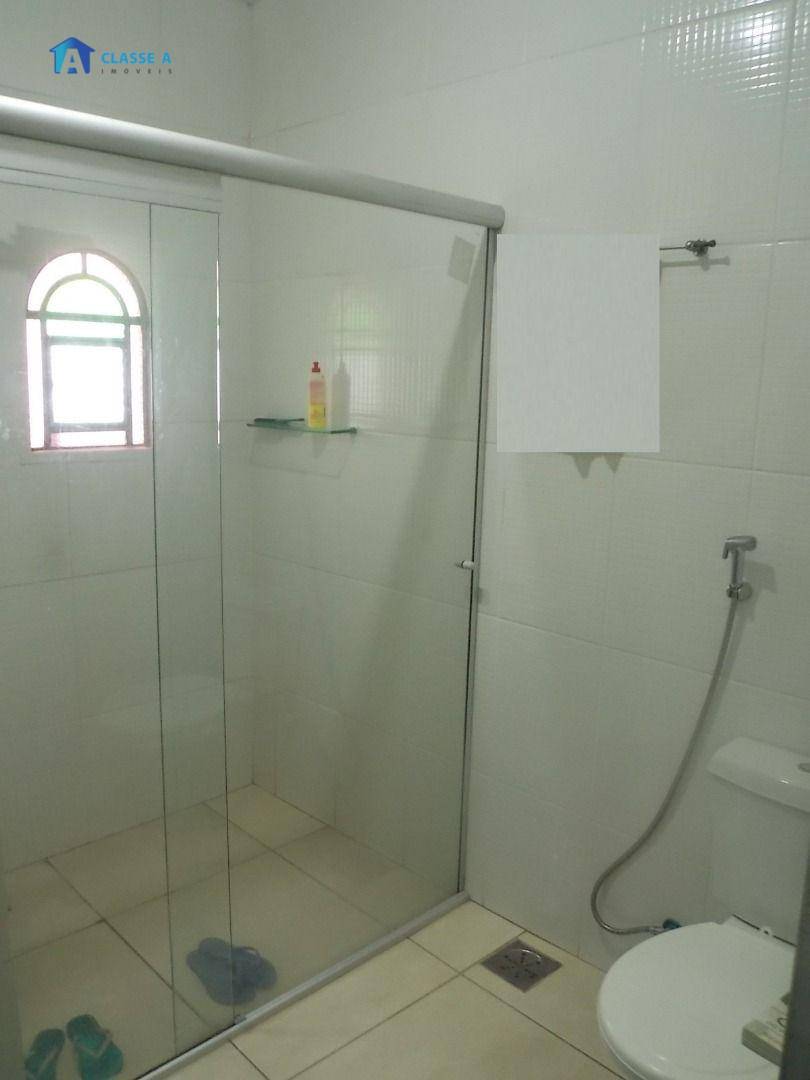 Casa à venda com 2 quartos, 100m² - Foto 2