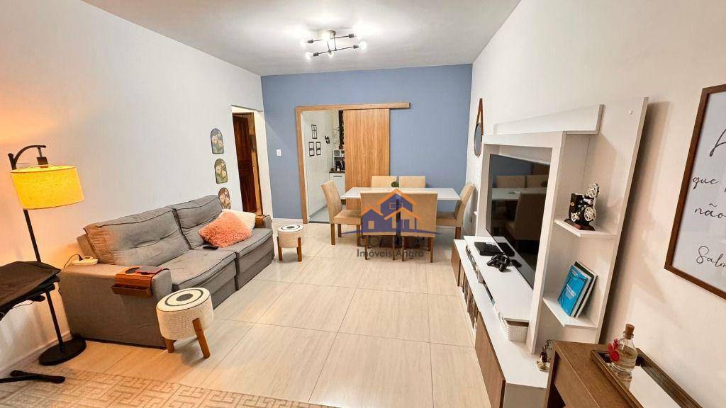 Apartamento à venda com 2 quartos, 70m² - Foto 3