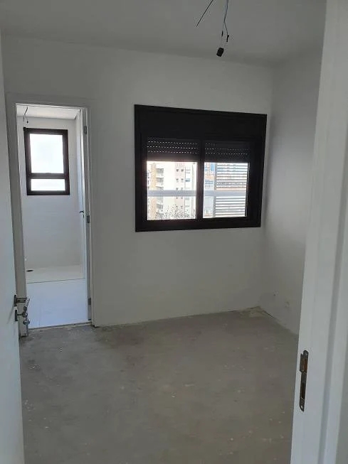 Apartamento à venda com 3 quartos, 137m² - Foto 10