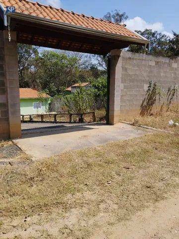 Chácara à venda com 2 quartos, 300m² - Foto 1