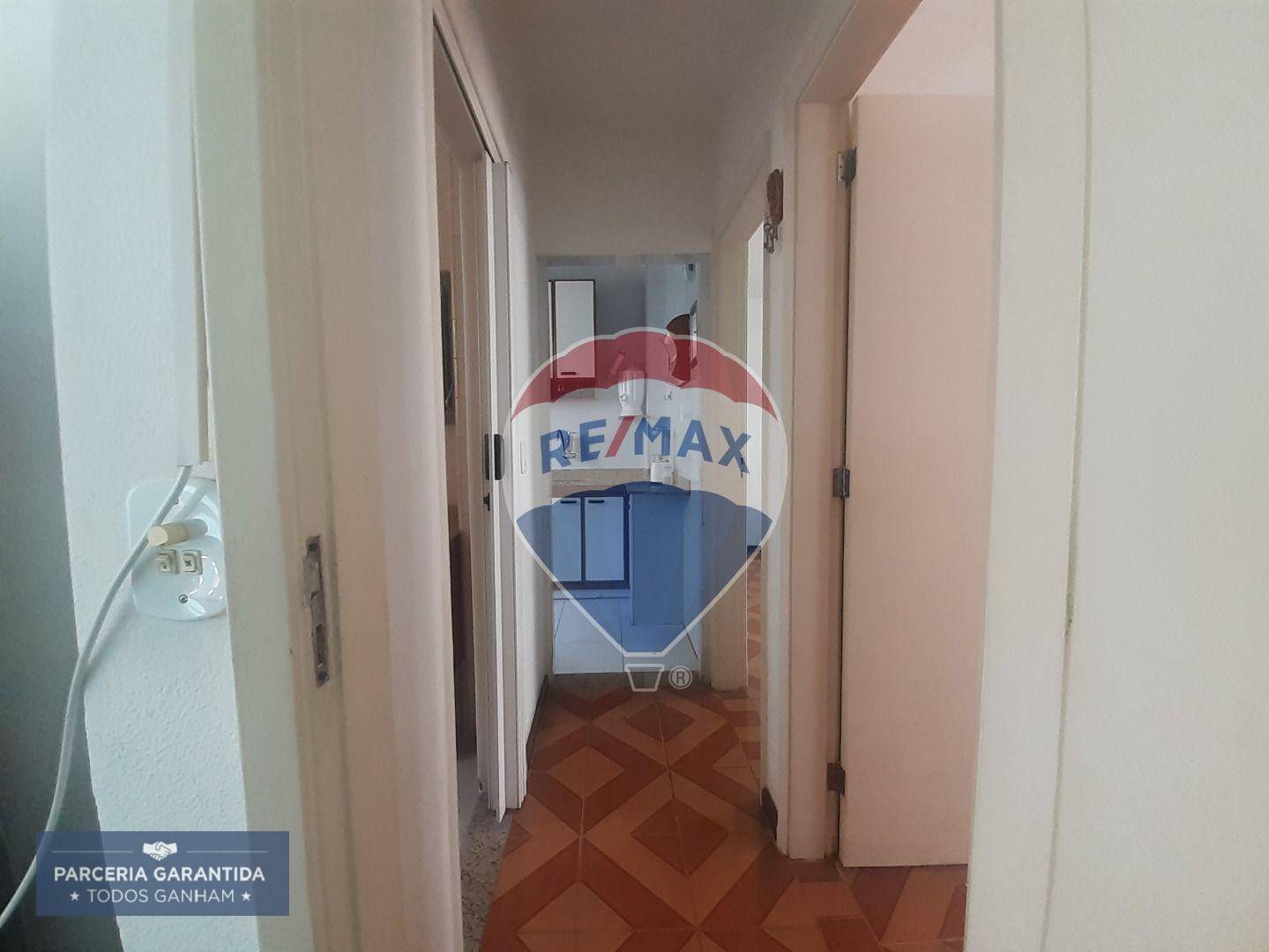 Apartamento à venda com 2 quartos, 55m² - Foto 14