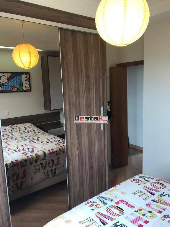 Apartamento à venda com 3 quartos, 64m² - Foto 21