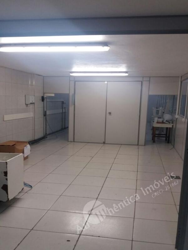 Prédio Inteiro para alugar, 640m² - Foto 16