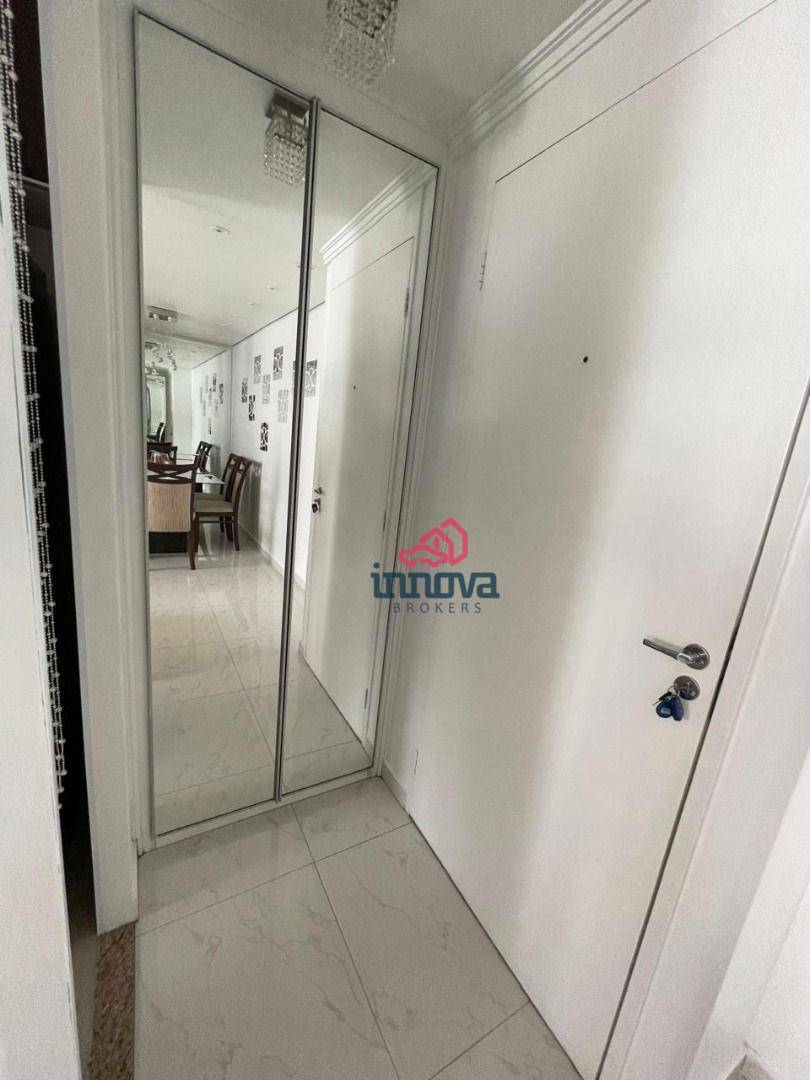 Apartamento para alugar com 2 quartos, 63m² - Foto 15