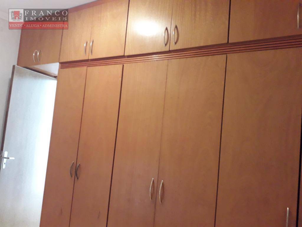 Apartamento à venda com 2 quartos, 60m² - Foto 4