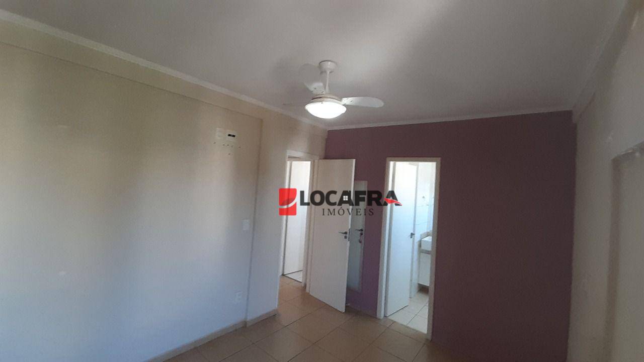 Apartamento à venda com 2 quartos, 61m² - Foto 5