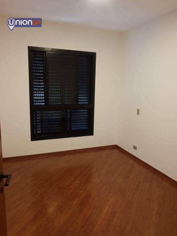 Apartamento à venda com 3 quartos, 133m² - Foto 9