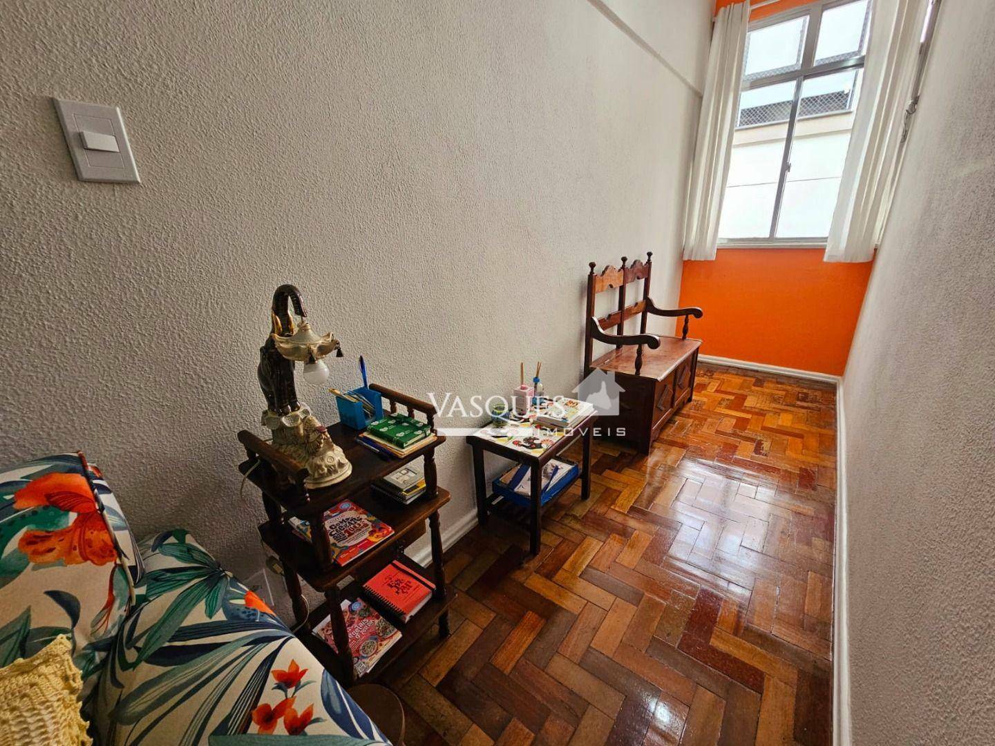 Apartamento à venda com 2 quartos, 49m² - Foto 4