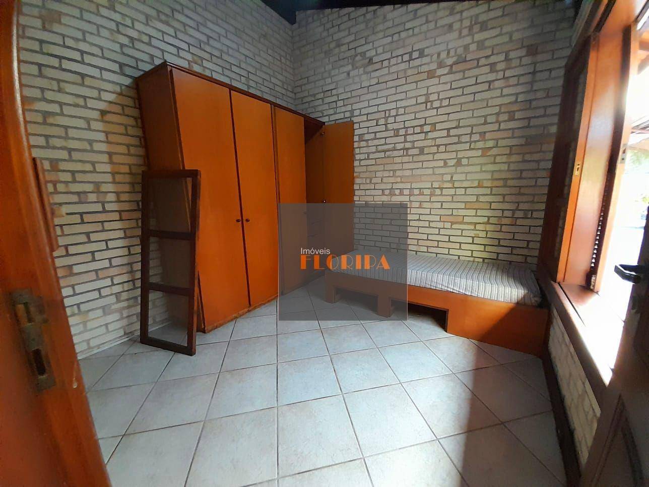 Casa à venda com 4 quartos, 283m² - Foto 35