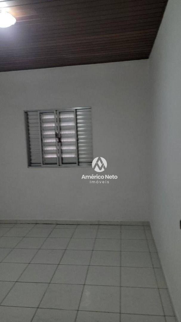 Casa para alugar com 2 quartos, 160m² - Foto 30