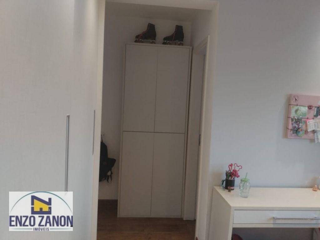 Apartamento à venda com 3 quartos, 242m² - Foto 15