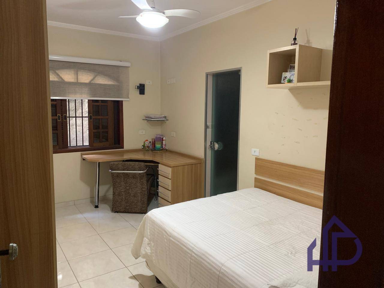 Casa para alugar com 5 quartos, 660m² - Foto 19