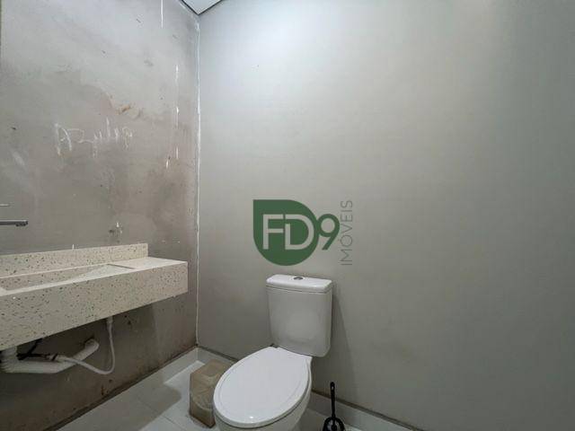 Casa à venda com 4 quartos, 300m² - Foto 13